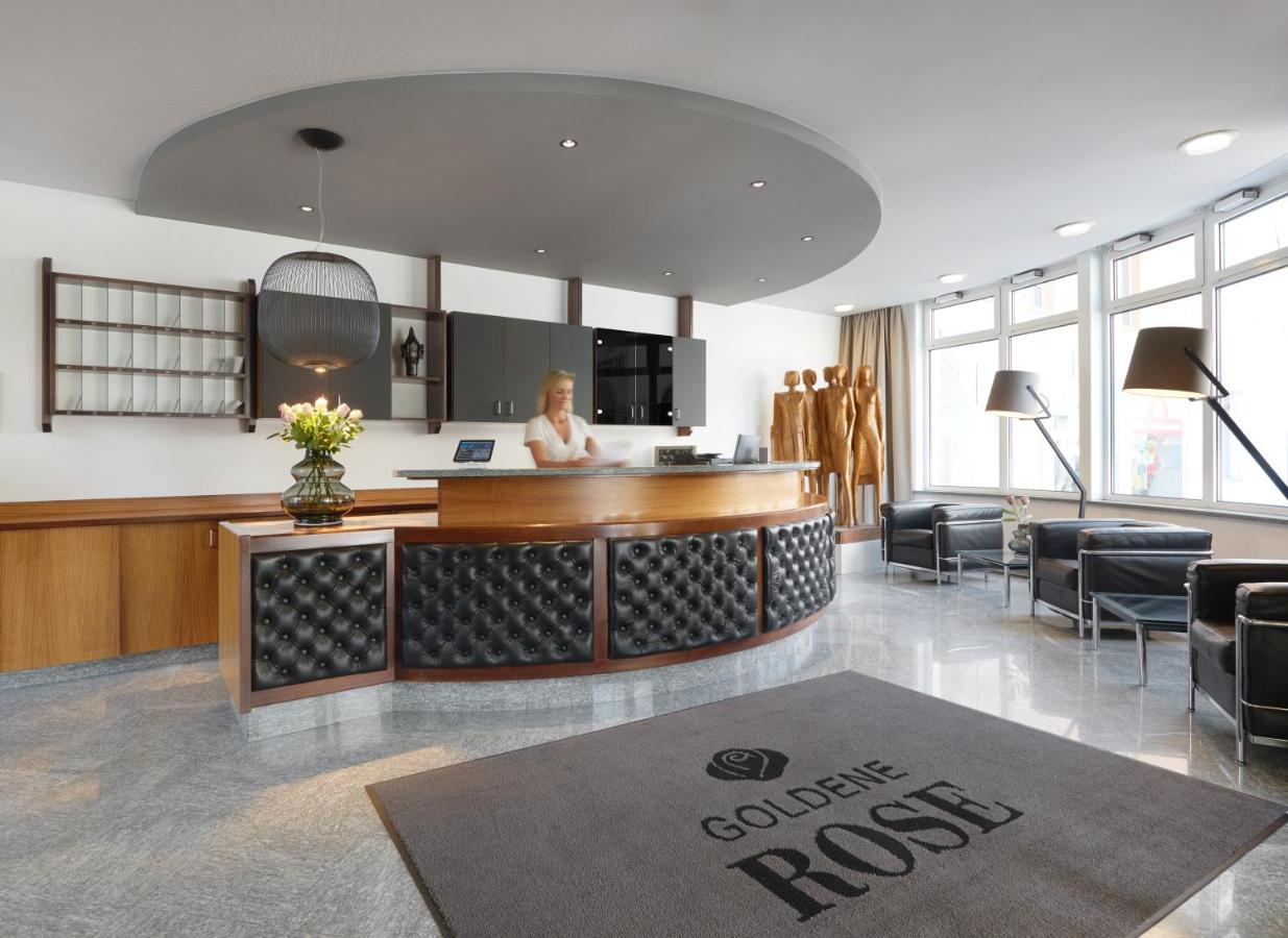 Hotel Goldene Rose Brunico Exterior foto