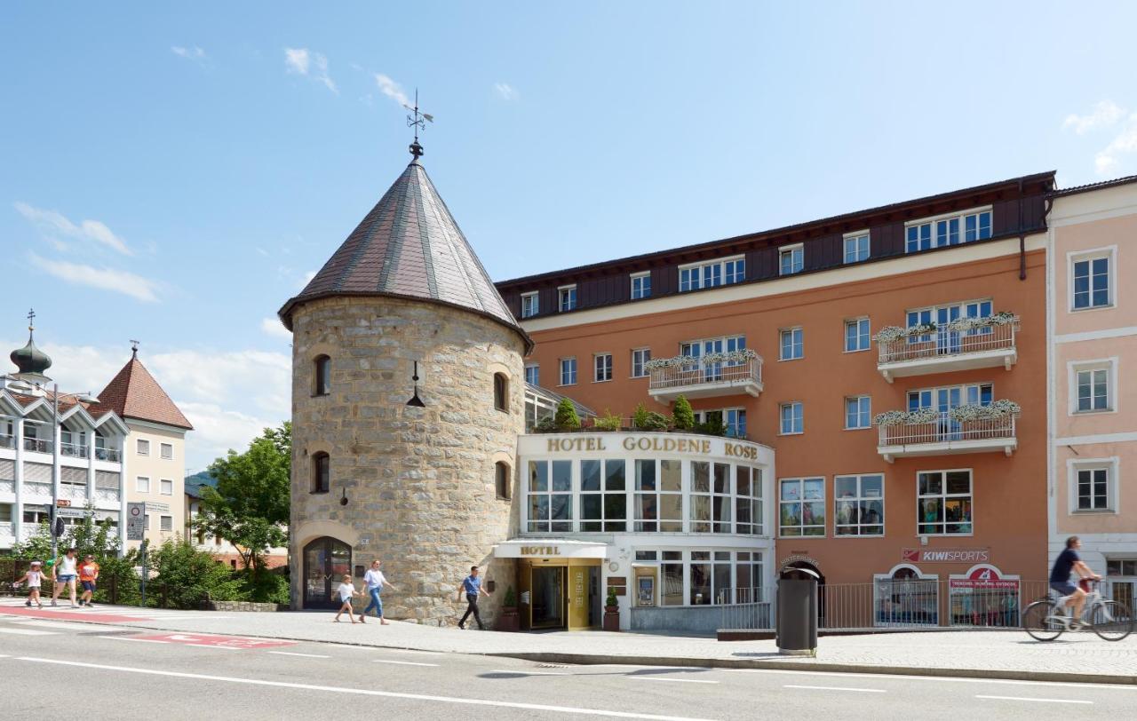 Hotel Goldene Rose Brunico Exterior foto